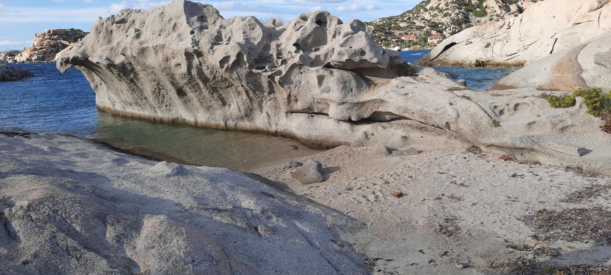 A Punta Tegge Il Mare La Spiaggia Il Tramonto Villa La Maddalena  Bagian luar foto